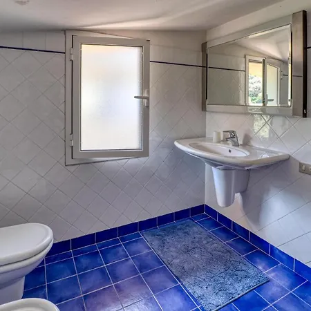 Casa Alassio بيت للعطل Chiusavecchia