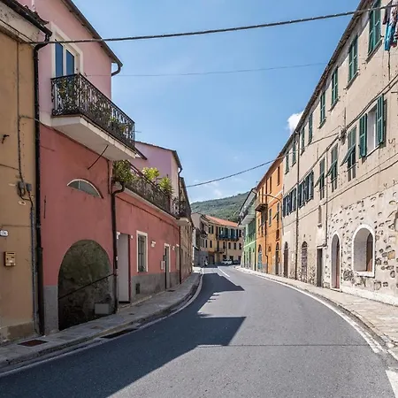 Casa Alassio * Chiusavecchia