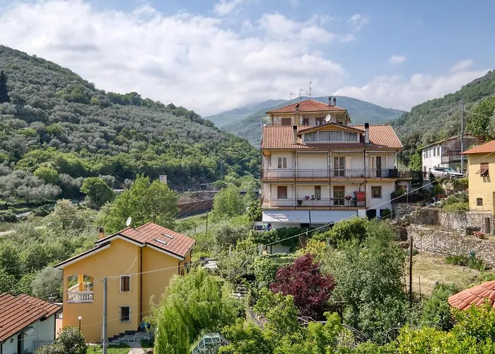 Casa Alassio Дом отдыха Chiusavecchia